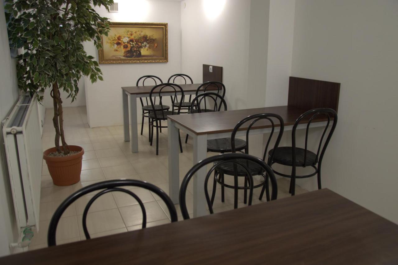Hostel Malva Ломянки Экстерьер фото